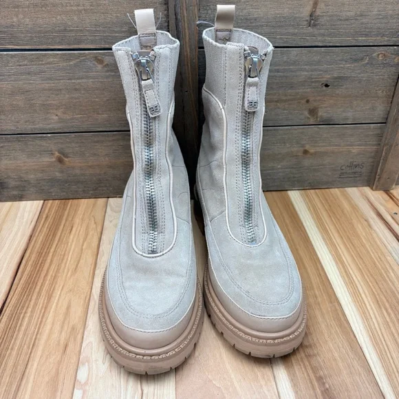 Women's Beige Ankle Boots - Picture 3 of 16